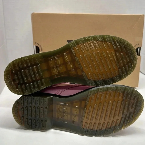 Dr. Martens Docs 1460 Combat Boots Patent Leather Pale Pink New Women's Size 6 - Picture 6 of 10